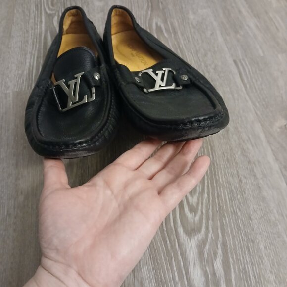 Shoes - Picture 6 of 7